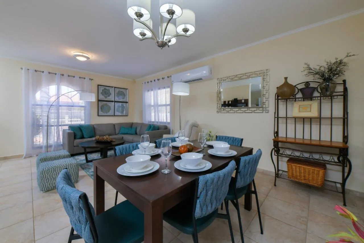 Villa Adora Palm Beach Aruba