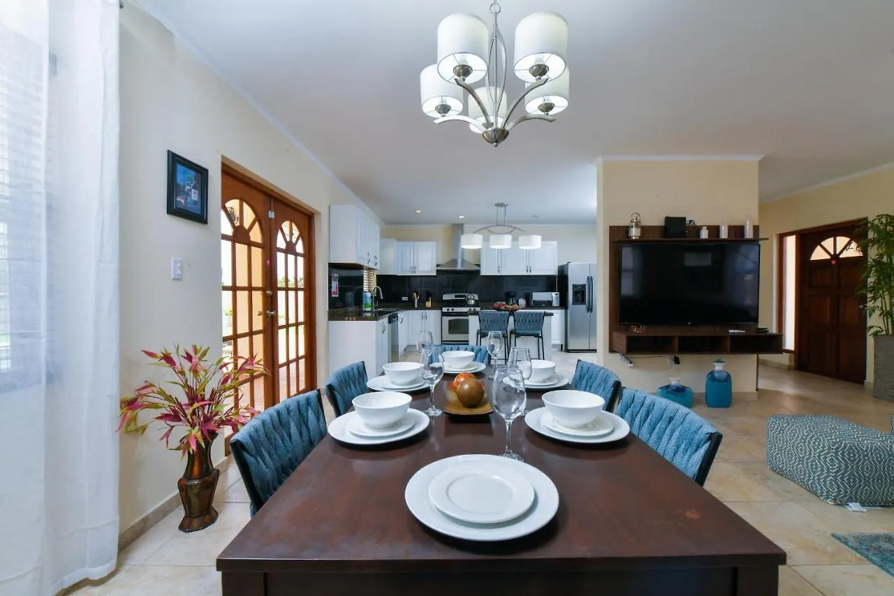 Villa Adora Palm Beach
