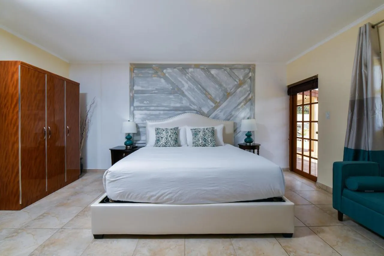 Villa Adora Palm Beach 0*,  Aruba